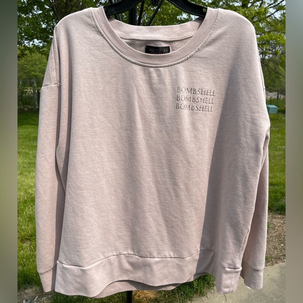Victoria’s Secret Bombshell Crewneck Size XL